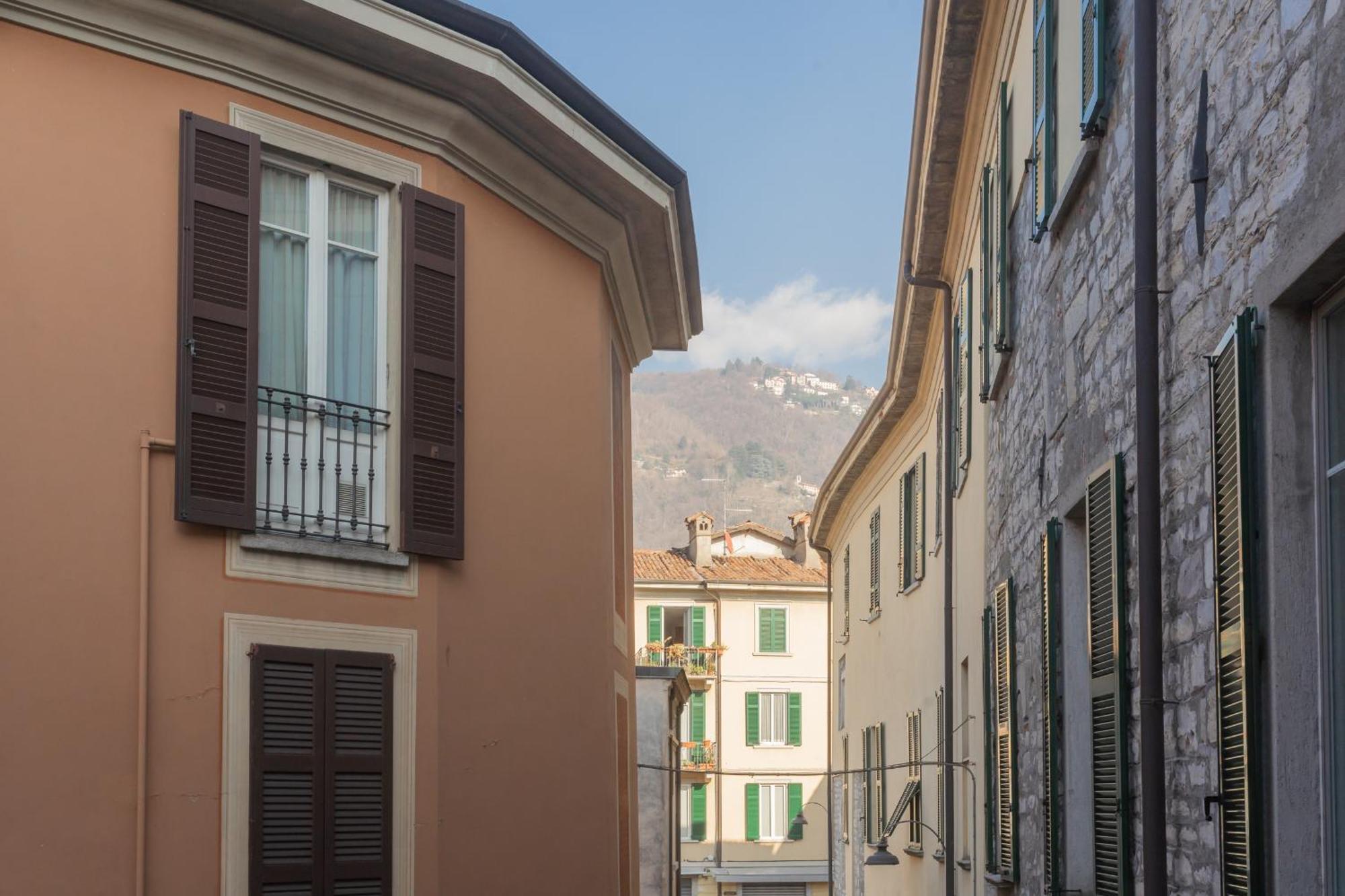 Wine Not Apartment In Como City Centre Exterior photo